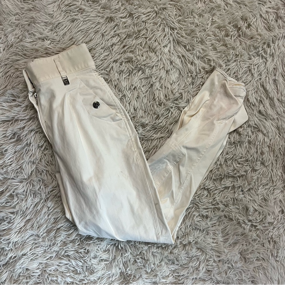 Women’s Size 30 White Cavallo Knee Patch Horseback Riding Breeches. Good Cond.